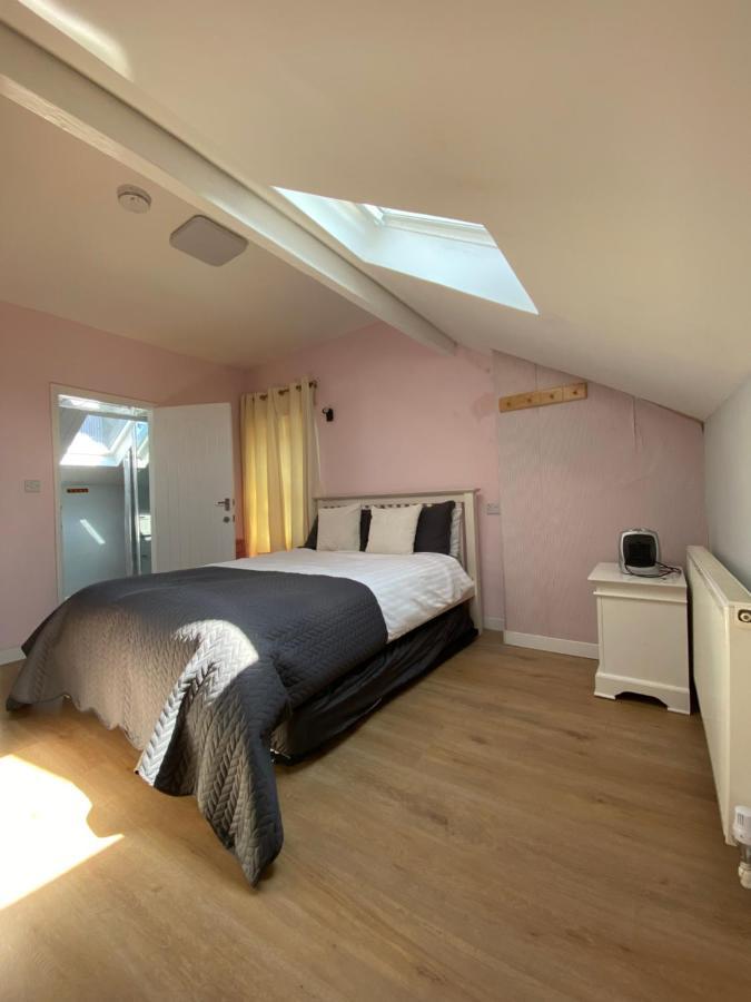 Ideal Abode Abbots 4 En-Suite Chester Buitenkant foto