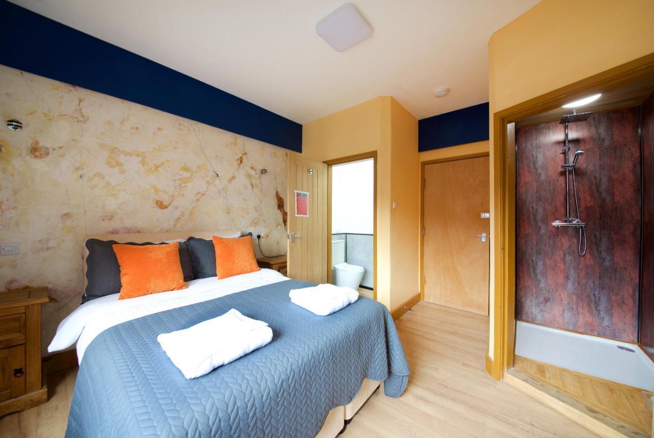 Ideal Abode Abbots 4 En-Suite Chester Buitenkant foto